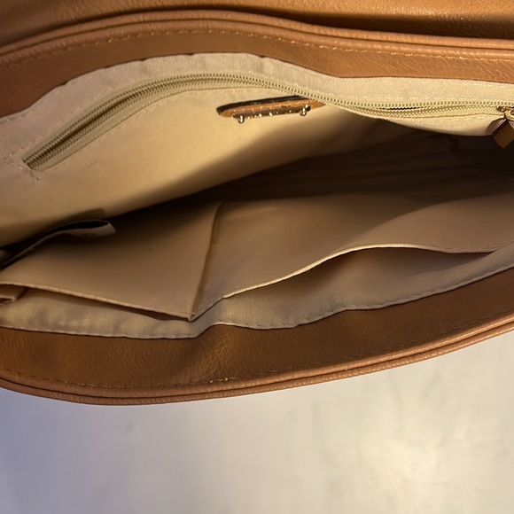 Light Brown with gold details Aldo shoulder bag - Picture 7 of 7